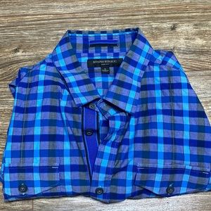 Mens Banana Republic button long sleeve. Size Small